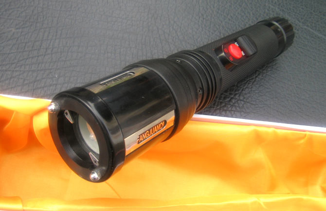 現實生活中遇到危險應該怎么辦？